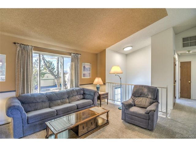 18947 E Mercer Dr, Aurora, CO 80013