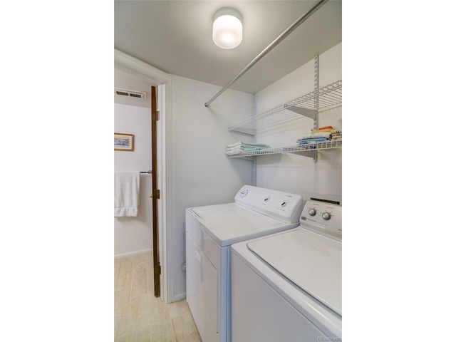 18947 E Mercer Dr, Aurora, CO 80013