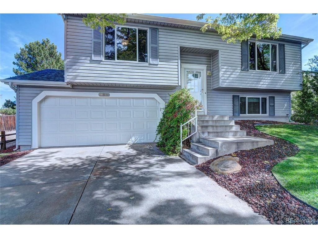 18947 E Mercer Dr, Aurora, CO 80013