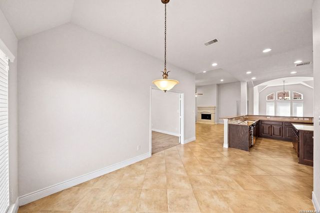13502 PALATINE HL, San Antonio, TX 78253