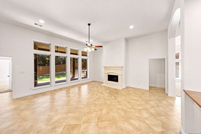 13502 PALATINE HL, San Antonio, TX 78253
