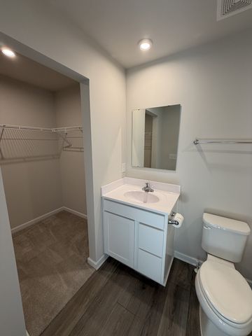 2757 Thornton Grove Blvd Apt 141, Nashville, TN 37207