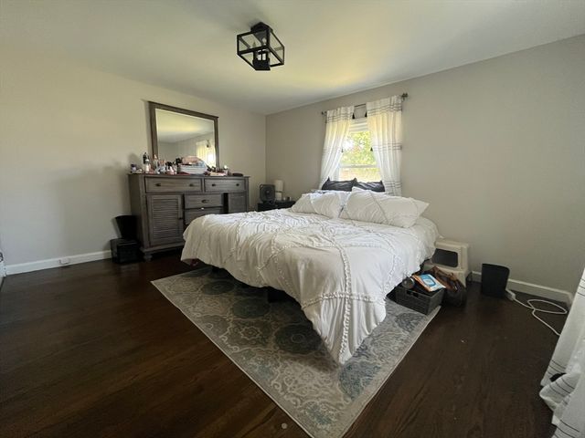 16 Douglas Ave, Beverly, MA 01915