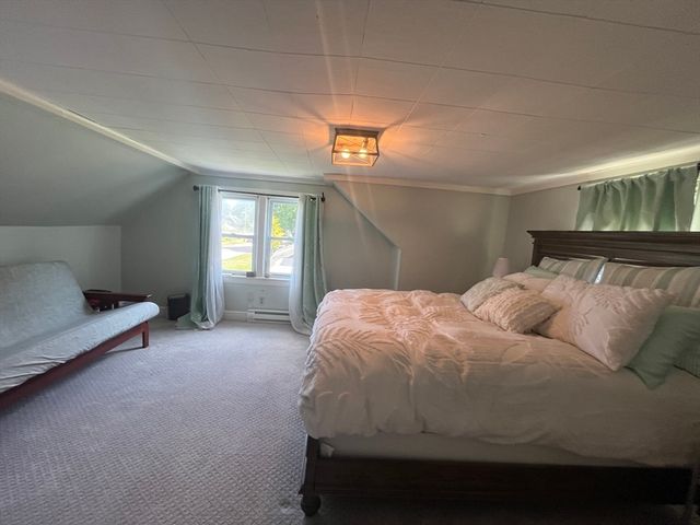 16 Douglas Ave, Beverly, MA 01915