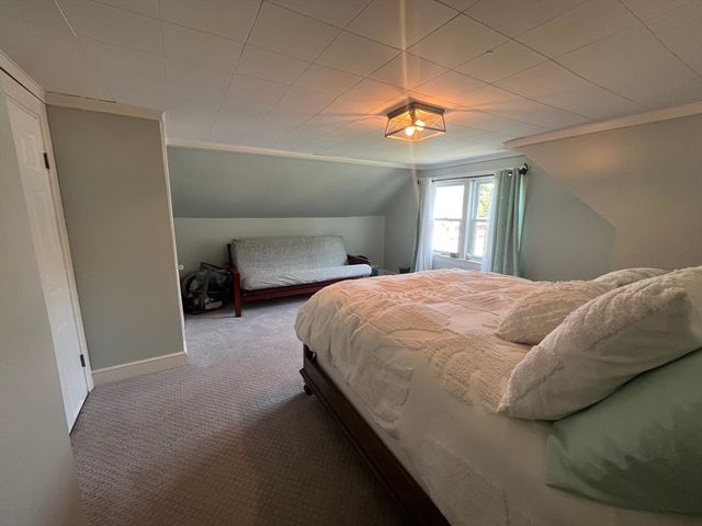 16 Douglas Ave, Beverly, MA 01915