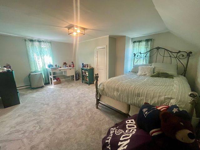 16 Douglas Ave, Beverly, MA 01915