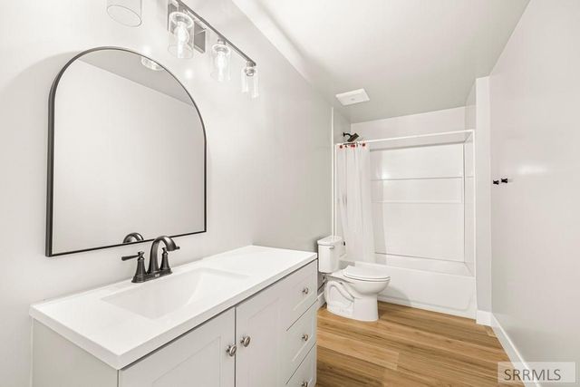 2475 Pinnacle Drive, Idaho Falls, ID 83401