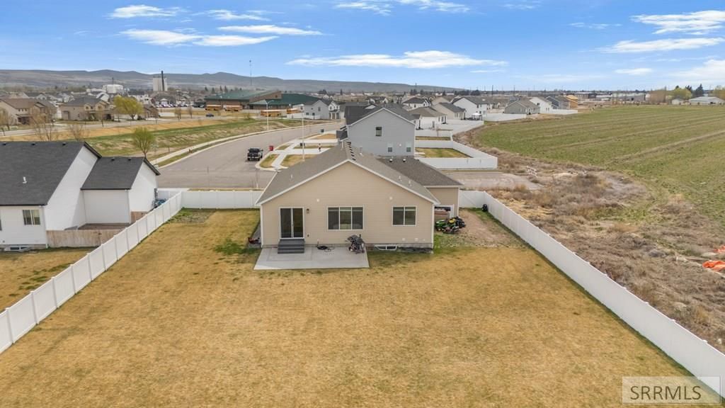 Image 31 of property listing at 2475 Pinnacle Drive, Idaho Falls, ID 83401