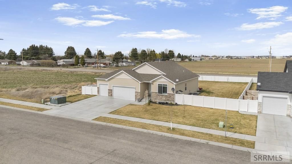 Image 33 of property listing at 2475 Pinnacle Drive, Idaho Falls, ID 83401