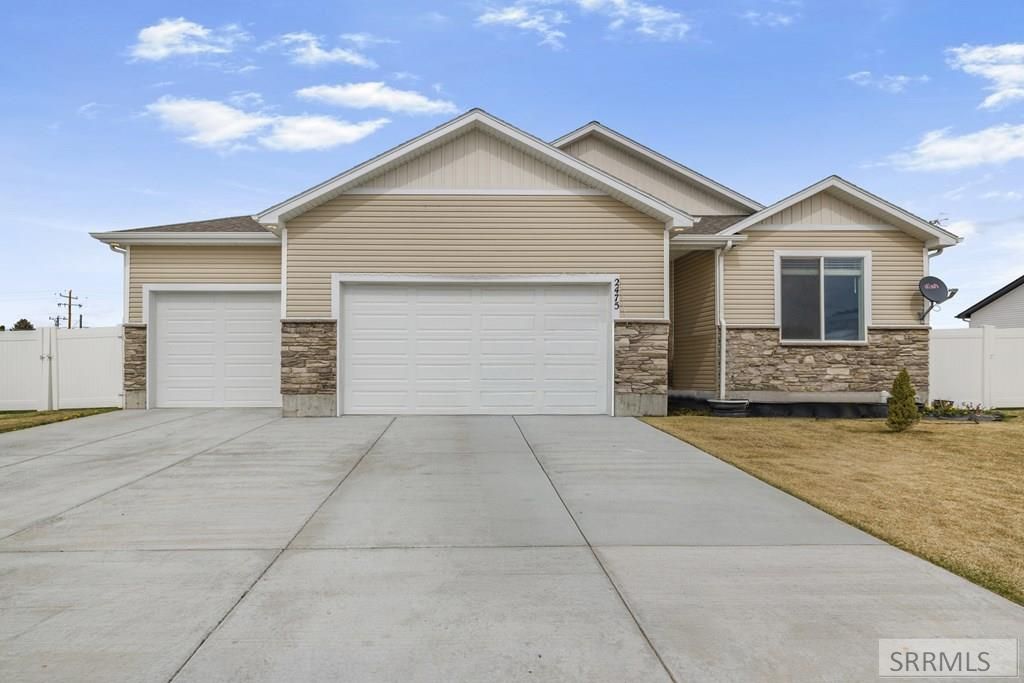 Image 7 of property listing at 2475 Pinnacle Drive, Idaho Falls, ID 83401