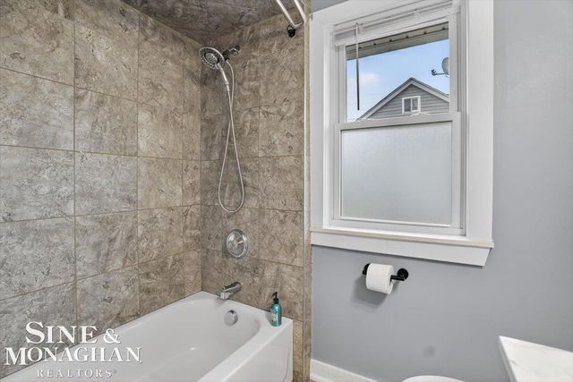 7272 Lakewood Road, Lexington, MI 48450