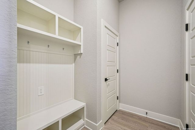 930 Earp Blvd, San Antonio, TX 78260