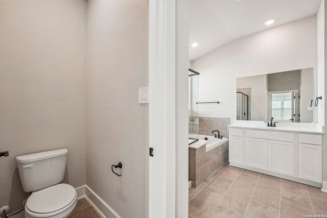 930 Earp Blvd, San Antonio, TX 78260