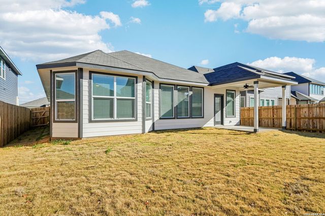 930 Earp Blvd, San Antonio, TX 78260