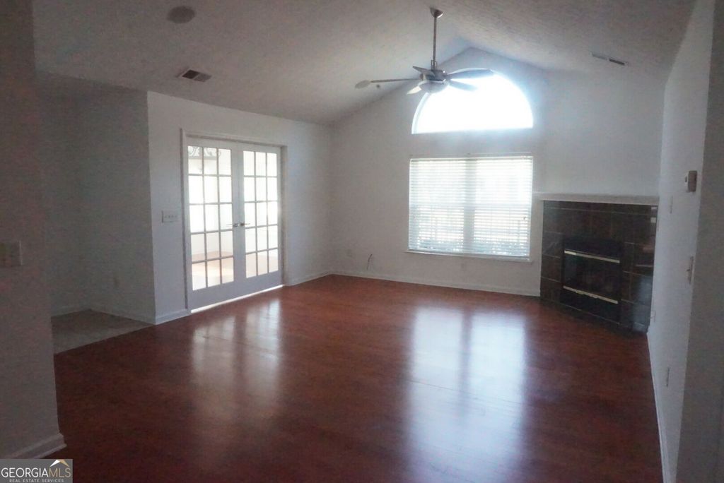 1802 Cascade Park Drive SW, Atlanta, GA 30331 — photo 4