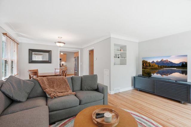 681 Wilder Street S, Saint Paul, MN 55116