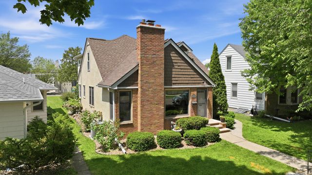 681 Wilder Street S, Saint Paul, MN 55116