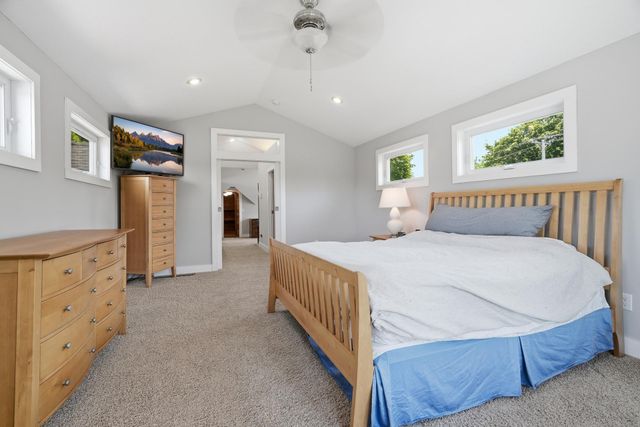 681 Wilder Street S, Saint Paul, MN 55116