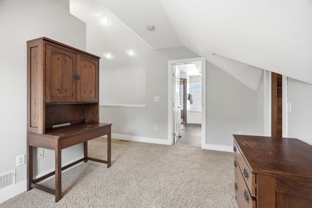681 Wilder Street S, Saint Paul, MN 55116