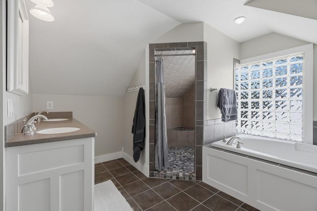681 Wilder Street S, Saint Paul, MN 55116