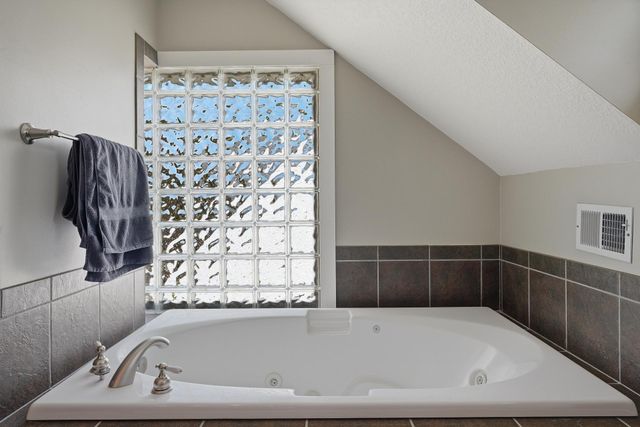 681 Wilder Street S, Saint Paul, MN 55116