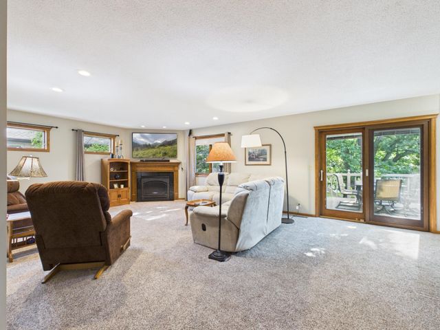 2194 Jennifer Court, North Saint Paul, MN 55109