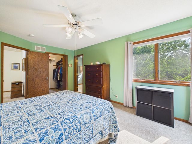 2194 Jennifer Court, North Saint Paul, MN 55109