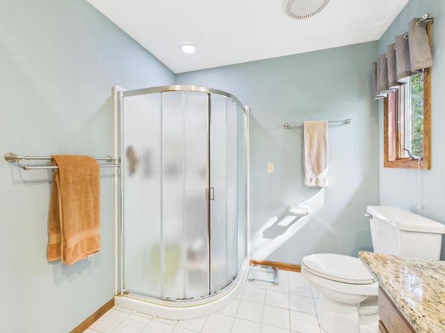2194 Jennifer Court, North Saint Paul, MN 55109