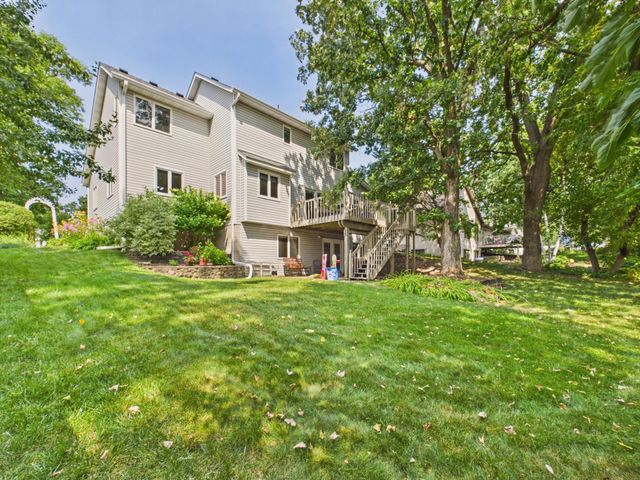 2194 Jennifer Court, North Saint Paul, MN 55109