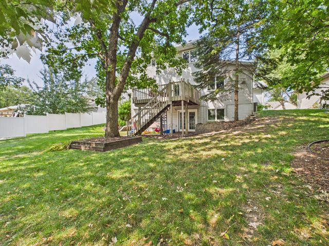 2194 Jennifer Court, North Saint Paul, MN 55109
