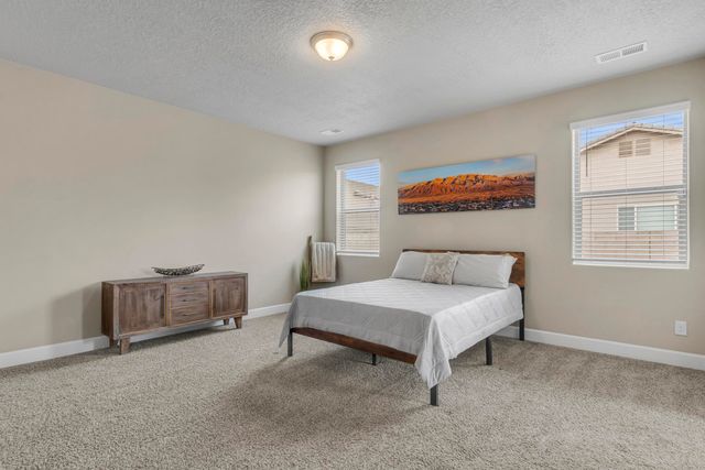 8609 Forecast Court NW, Albuquerque, NM 87120