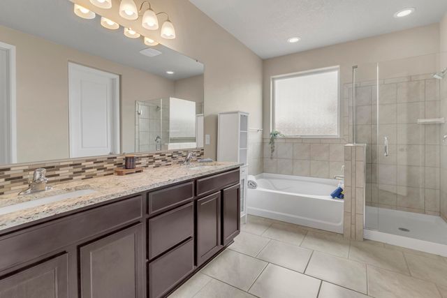 8609 Forecast Court NW, Albuquerque, NM 87120