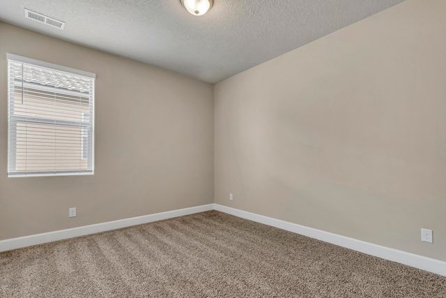 8609 Forecast Court NW, Albuquerque, NM 87120