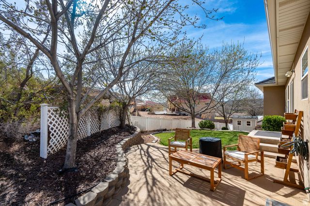 101 W 1200 S, Hurricane, UT 84737