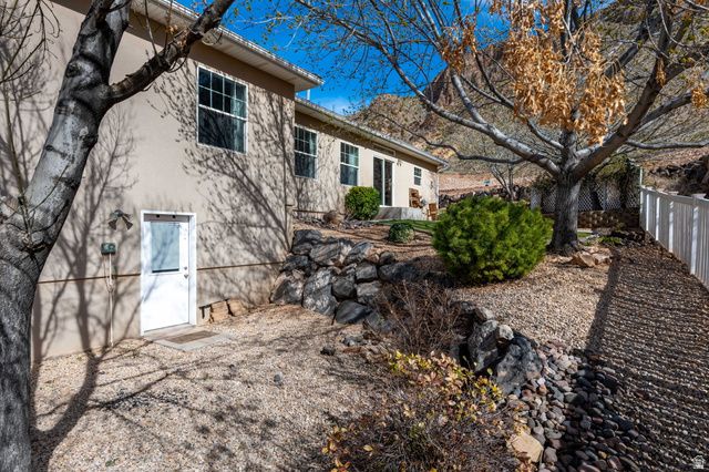 101 W 1200 S, Hurricane, UT 84737