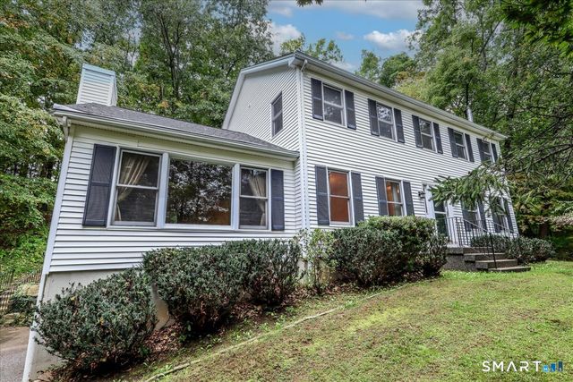 17 Norton Lane, New Milford, CT 06776