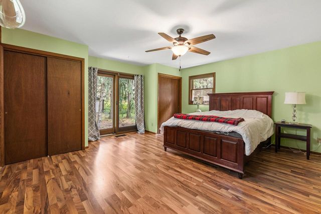 6775 Glacier DRIVE, West Bend, WI 53090