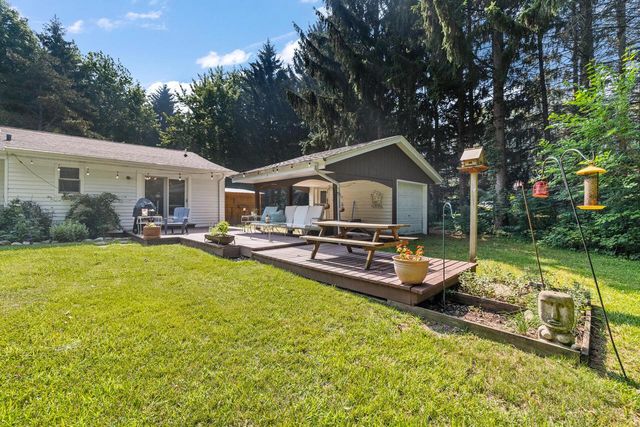 6775 Glacier DRIVE, West Bend, WI 53090