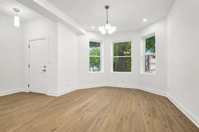 4751 W Monroe Street 1, Chicago, IL 60644