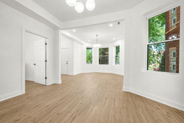 4751 W Monroe Street 1, Chicago, IL 60644