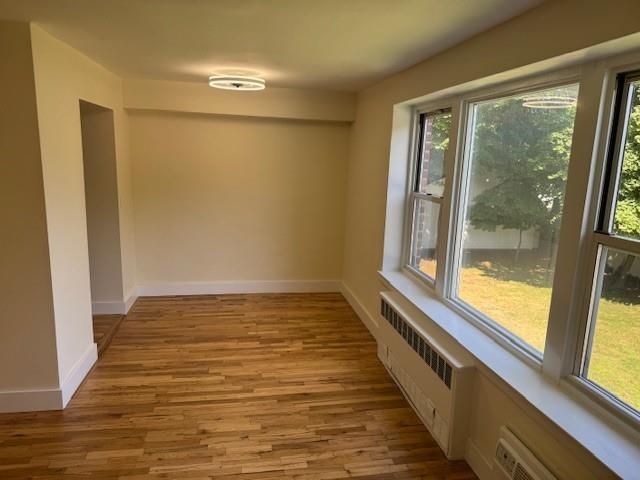 250 W Merrick Road 2R, Freeport, NY 11520