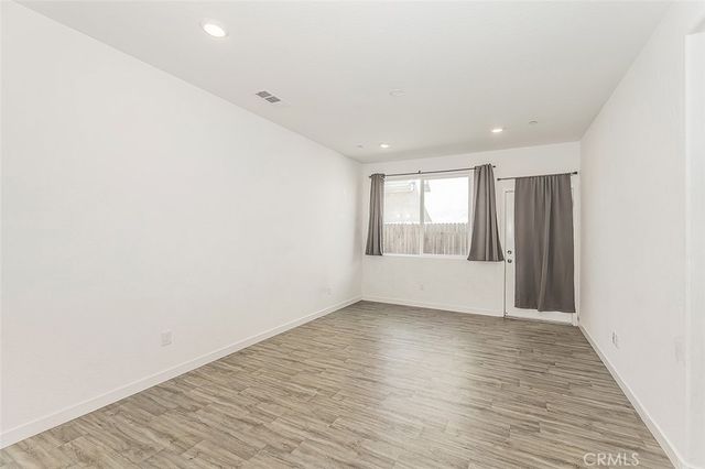 2844 N Vahe, Fresno, CA 93737