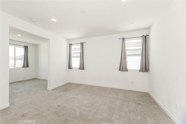 2844 N Vahe, Fresno, CA 93737