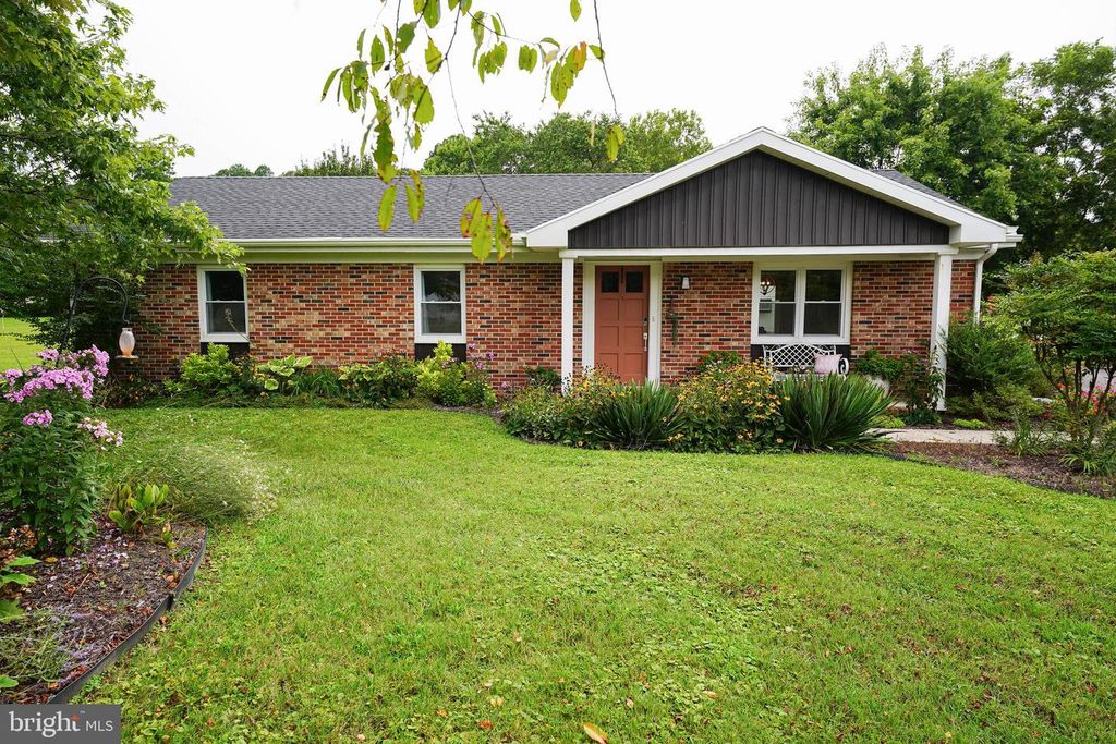 7209 OPAL CIR, Hebron, MD 21830