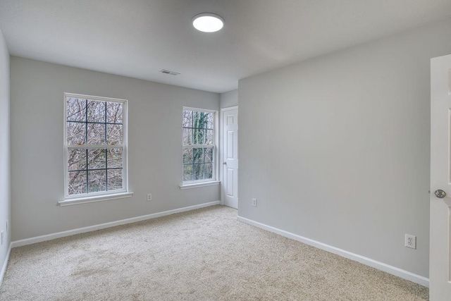 37 Birdsong Lane, Taylors, SC 29687