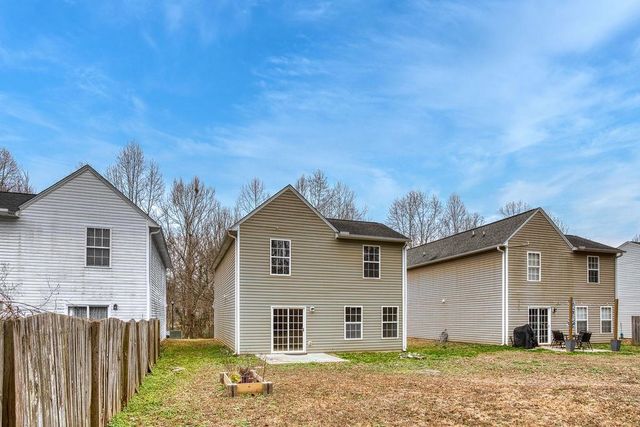 37 Birdsong Lane, Taylors, SC 29687