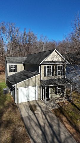 37 Birdsong Lane, Taylors, SC 29687