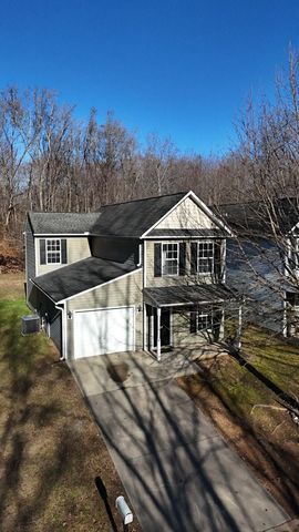 37 Birdsong Lane, Taylors, SC 29687