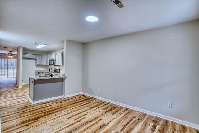 37 Birdsong Lane, Taylors, SC 29687