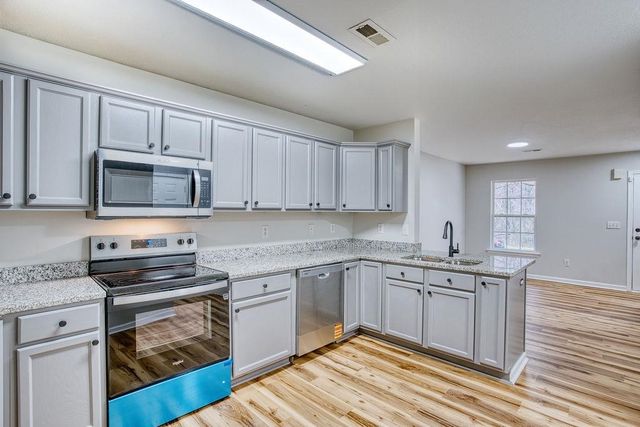 37 Birdsong Lane, Taylors, SC 29687